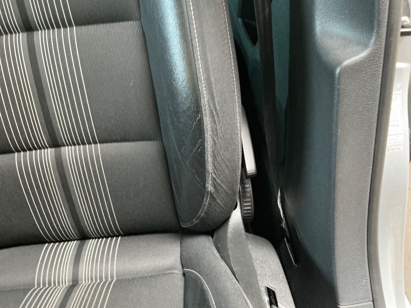 Volkswagen Golf VI 1.2 TSI Match 2012 – снимка 32