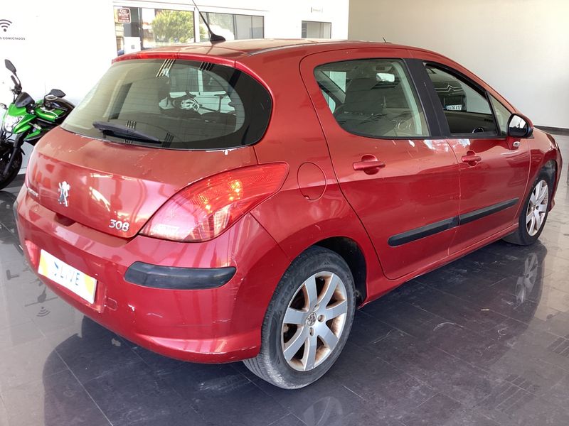 Peugeot 308 1.6 HDi Sport 2008 – снимка 2