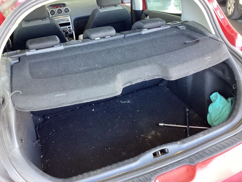 Peugeot 308 1.6 HDi Sport 2008 – снимка на щета