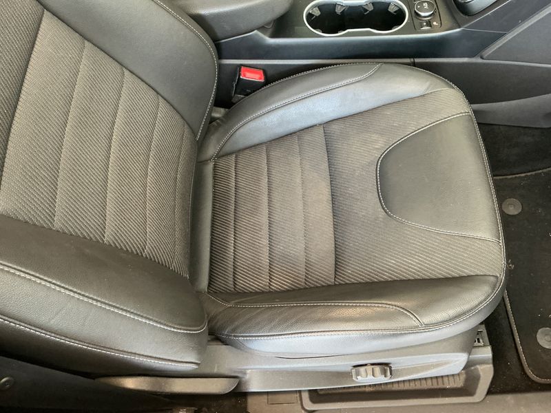 Ford Kuga 1.5 EcoBoost Individual 2015 – снимка 23