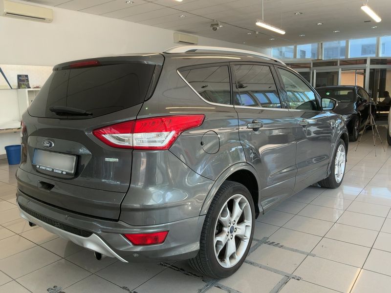 Ford Kuga 1.5 EcoBoost Individual 2015 – снимка 8