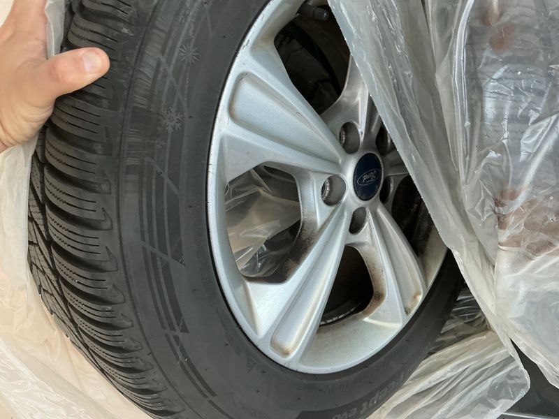 Ford Kuga 1.5 EcoBoost Individual 2015 – снимка 15