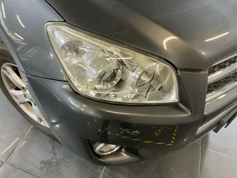 Toyota RAV 4 2.0 Lounge 2010 – снимка 28