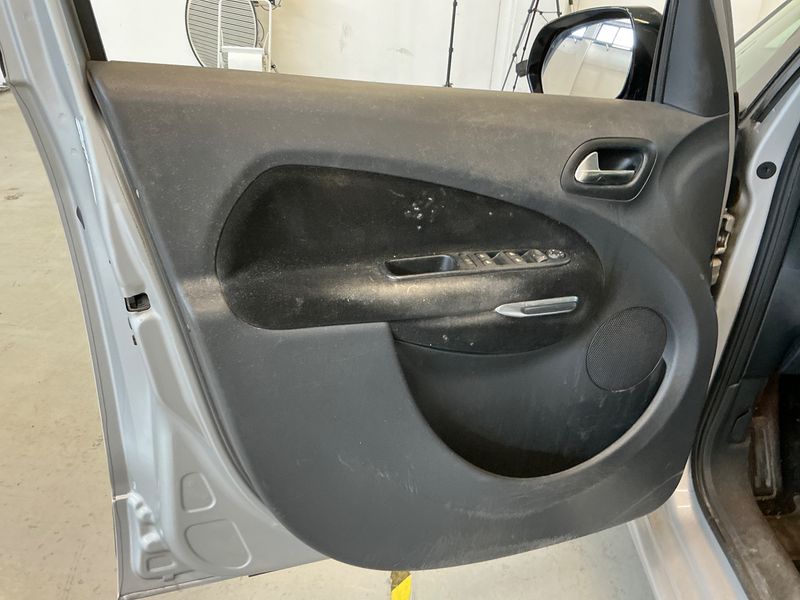 Citroen C3 Picasso 1.6 HDi Exclusive 2014 – снимка 25
