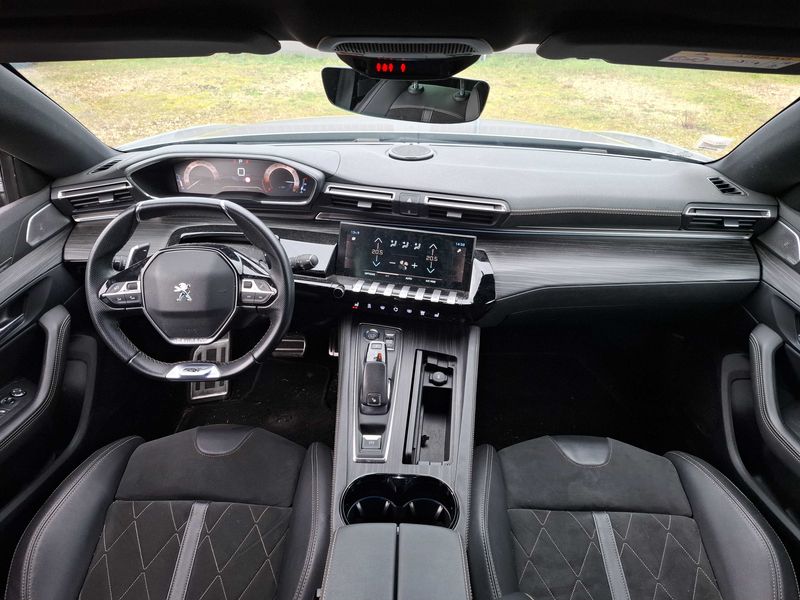 Peugeot 508 1.2 PureTech GT Pack 2022 – снимка 11