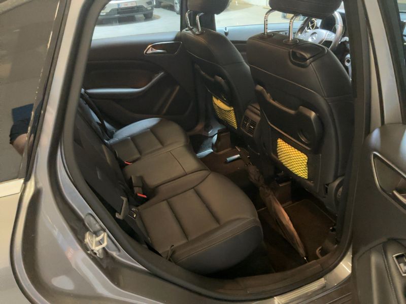 Mercedes-Benz B-Klasse B 180 2012 – снимка 19