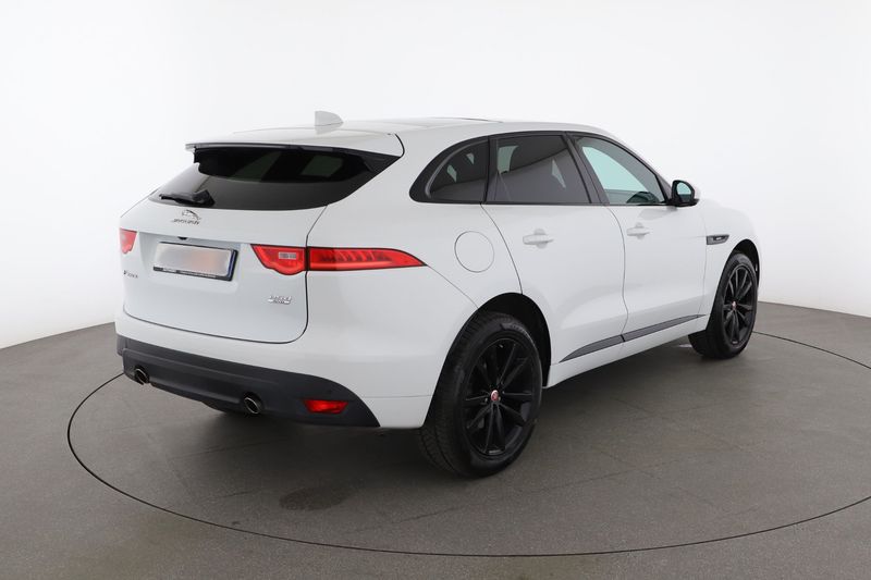 Jaguar F-Pace 25d R-Sport AWD 2017 – снимка 8