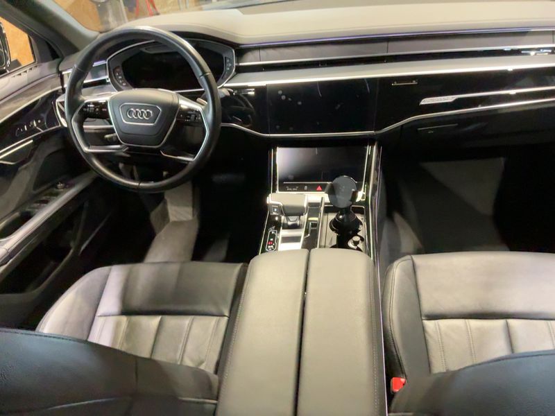 Audi A8 50 TDI Mild-Hybrid quattro 2023 – снимка 18