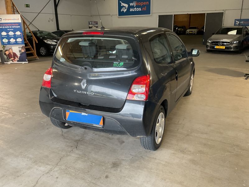 Renault Twingo 1.2 Expression 2011 – снимка 2
