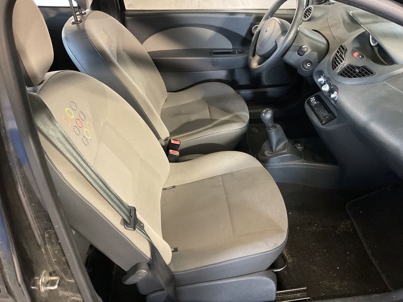 Renault Twingo 1.2 Expression 2011 – снимка 3