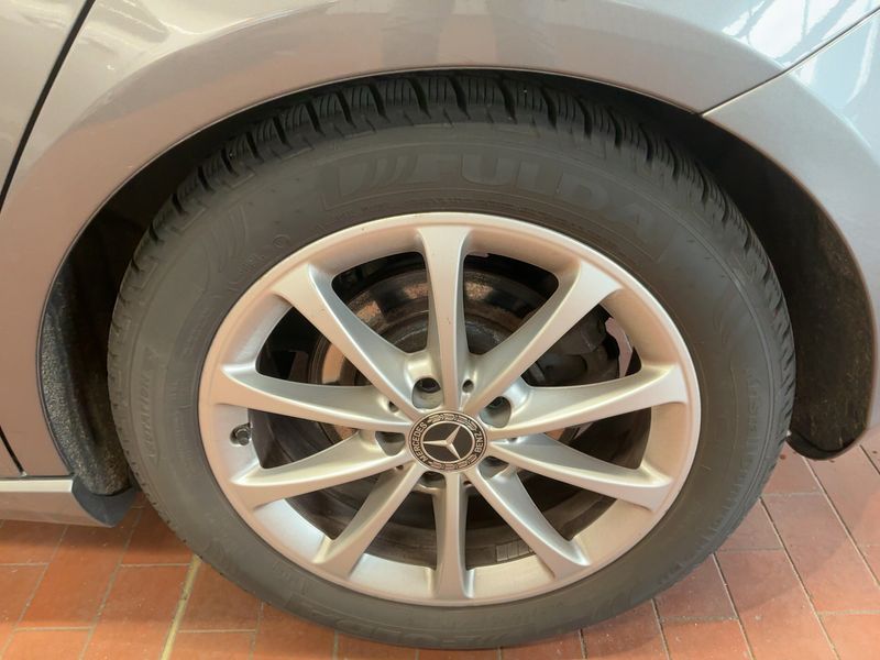 Mercedes-Benz A-Klasse A 220 4Matic Progressive 2019 – снимка 5
