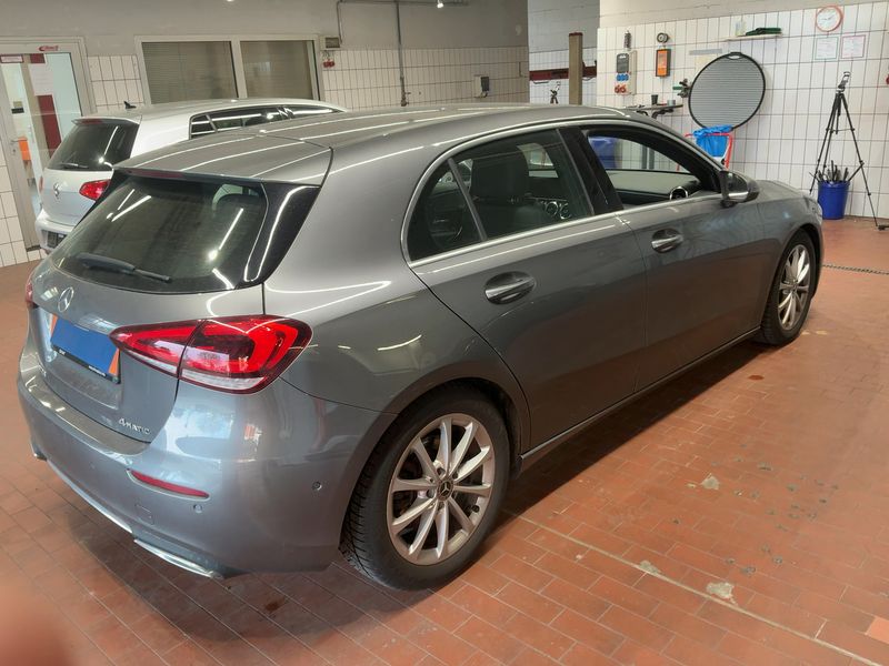 Mercedes-Benz A-Klasse A 220 4Matic Progressive 2019 – снимка 8
