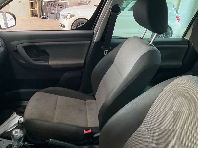 Skoda Roomster 1.6 TDI Active+ 2014 – снимка 34