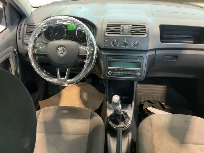 Skoda Roomster 1.6 TDI Active+ 2014 – снимка 17