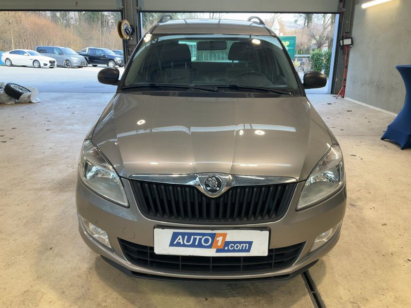 Skoda Roomster 1.6 TDI Active+ 2014 – снимка 14