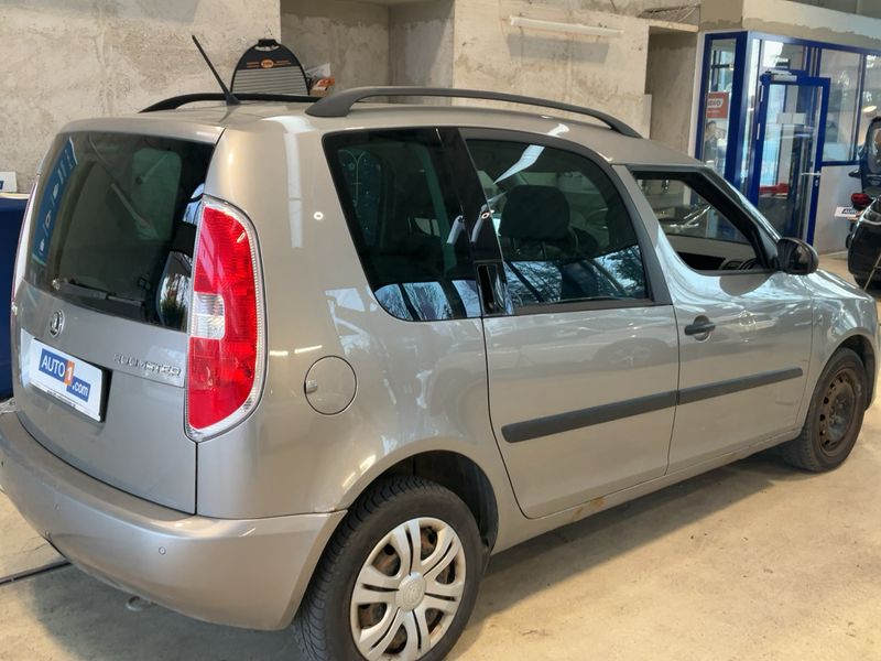 Skoda Roomster 1.6 TDI Active+ 2014 – снимка 8