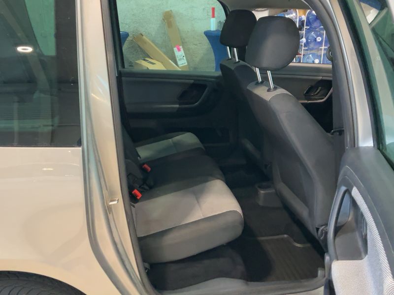 Skoda Roomster 1.6 TDI Active+ 2014 – снимка 19