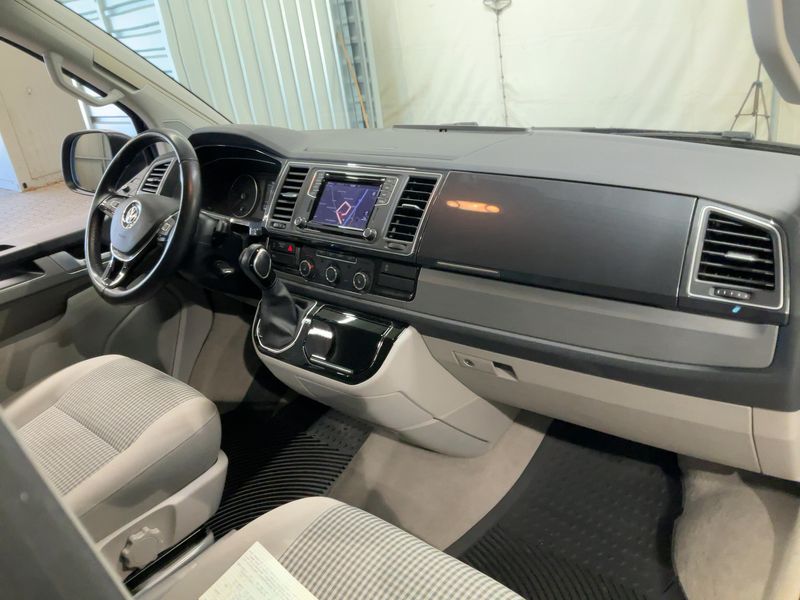 Volkswagen T6 California 2.0 TDI Coast 2019 – снимка 17