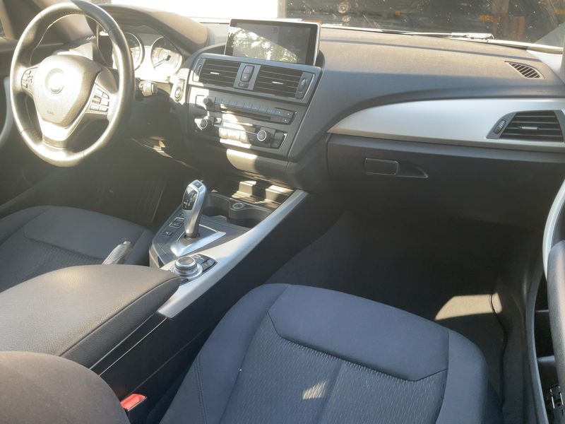 BMW 1er 118i 2014 – снимка 17