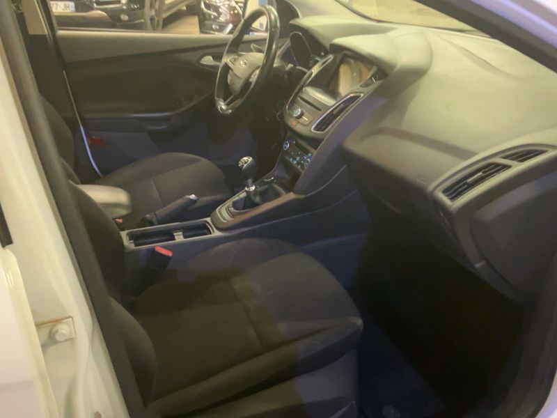 Ford Focus 1.5 TDCi Trend 2017 – снимка 16