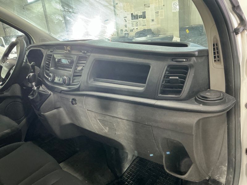 Ford Transit Custom 2.0 TDCi 260 L1 Startup 2019 – снимка 32