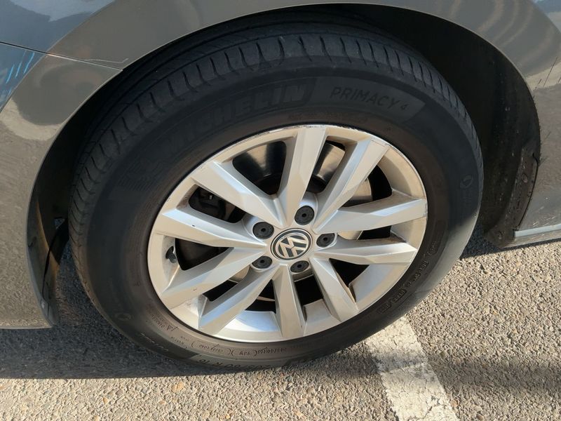 Volkswagen Touran 1.6 TDI Advance BlueMotion Tech 2017 – снимка 3