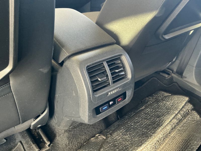 Volkswagen Touran 1.6 TDI Advance BlueMotion Tech 2017 – снимка 28