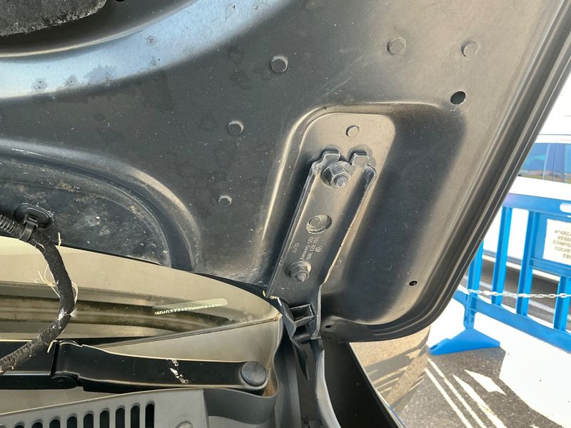 Volkswagen Touran 1.6 TDI Advance BlueMotion Tech 2017 – снимка 40