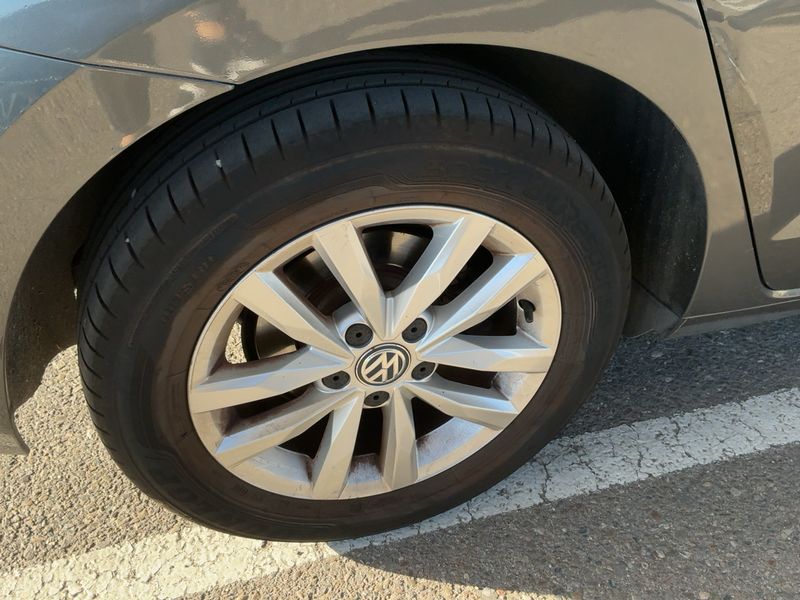 Volkswagen Touran 1.6 TDI Advance BlueMotion Tech 2017 – снимка 9