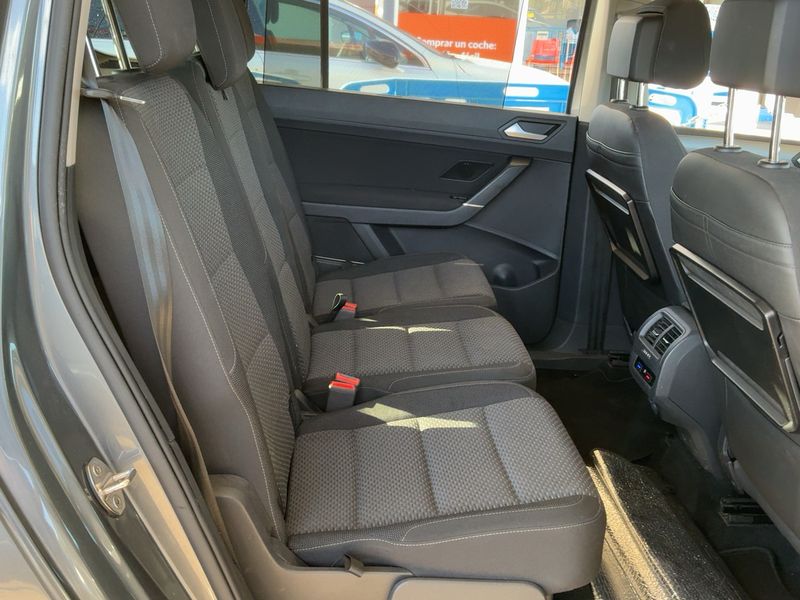 Volkswagen Touran 1.6 TDI Advance BlueMotion Tech 2017 – снимка 19