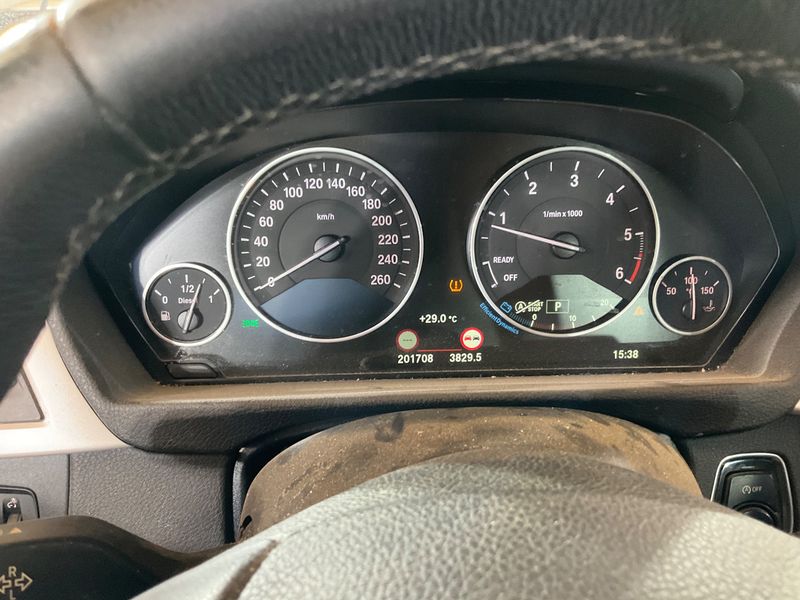 BMW 3er 320d xDrive 2018 – снимка 18