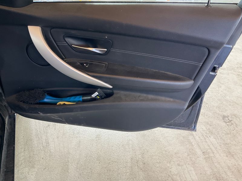 BMW 3er 320d xDrive 2018 – снимка 30