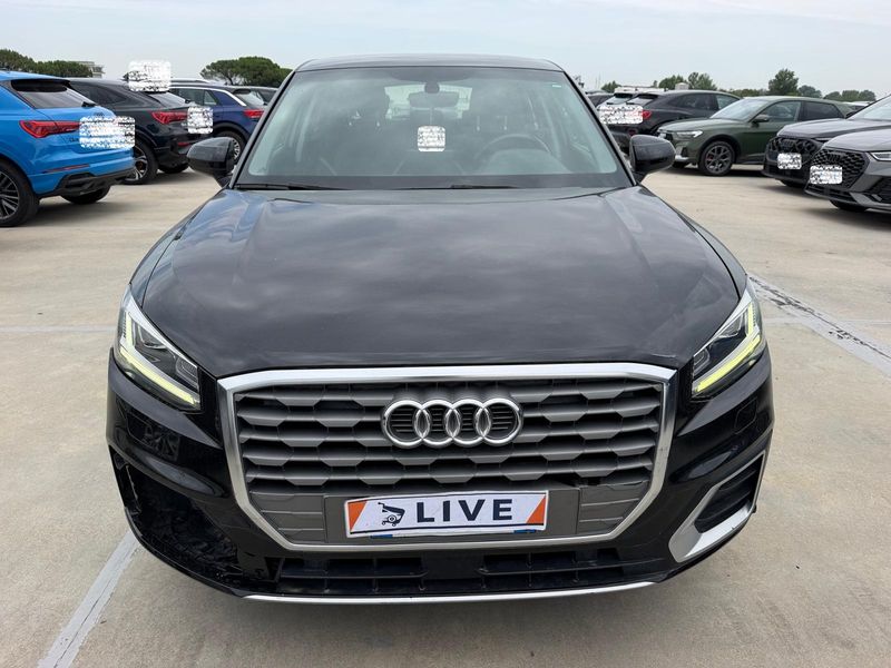 Audi Q2 1.6 TDI Admired 2019 – снимка 7