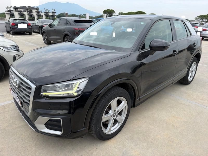 Audi Q2 1.6 TDI Admired 2019 – снимка 2