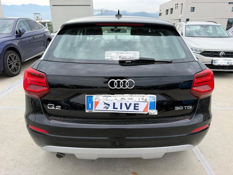 Audi Q2 1.6 TDI Admired 2019 – снимка 4