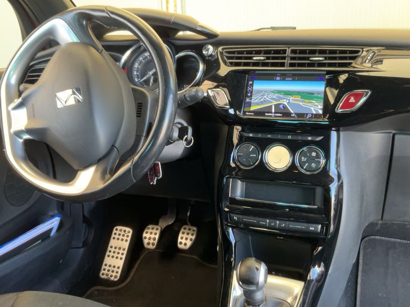 DS Automobiles DS3 1.2 PureTech Performance Line 2018 – снимка 17