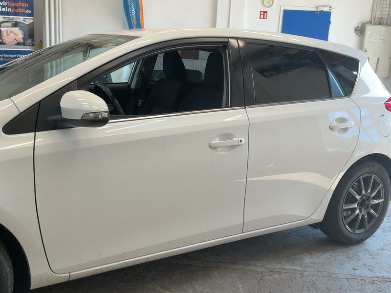 Toyota Auris 1.6 START Edition 2013 – снимка 4
