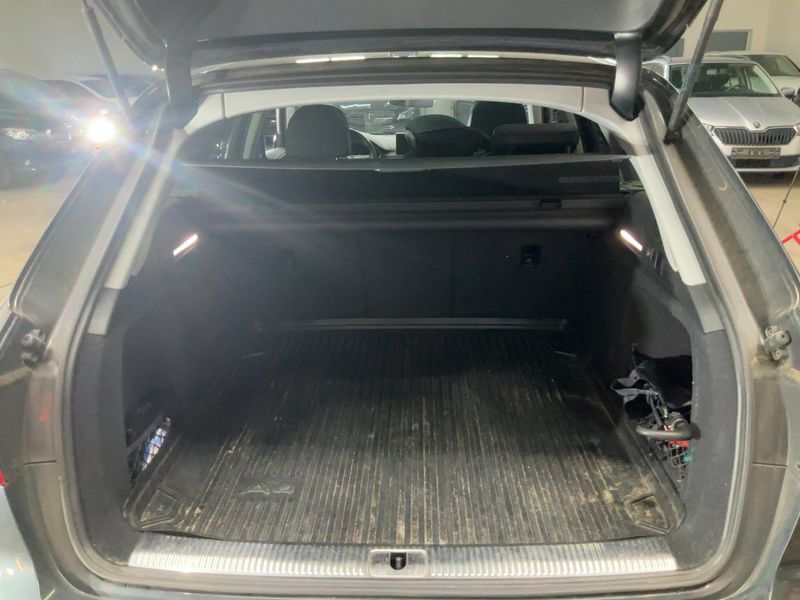 Audi A4 2.0 TDI Sport 2016 – снимка 16