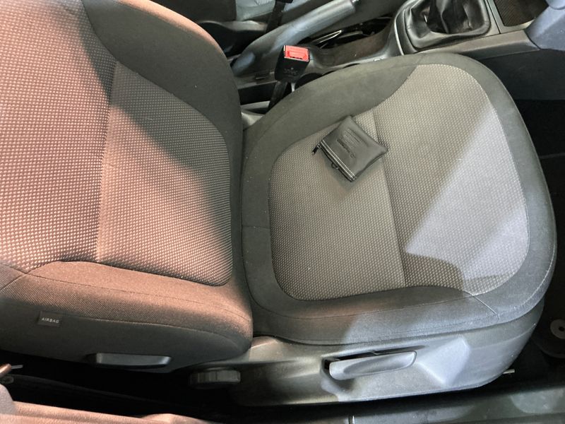 Skoda Yeti 1.4 TSI Active Plus Edition 2013 – снимка 25