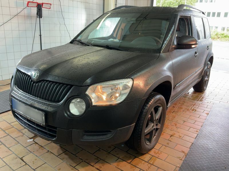 Skoda Yeti 1.4 TSI Active Plus Edition 2013 – снимка 1