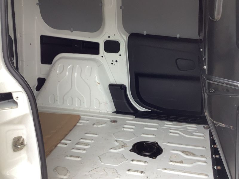 Fiat Doblo 1.6 JTDM SX Kasten 2022 – снимка 19