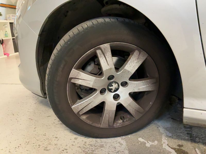 Peugeot 308 1.6 e-HDi Style 2013 – снимка 3
