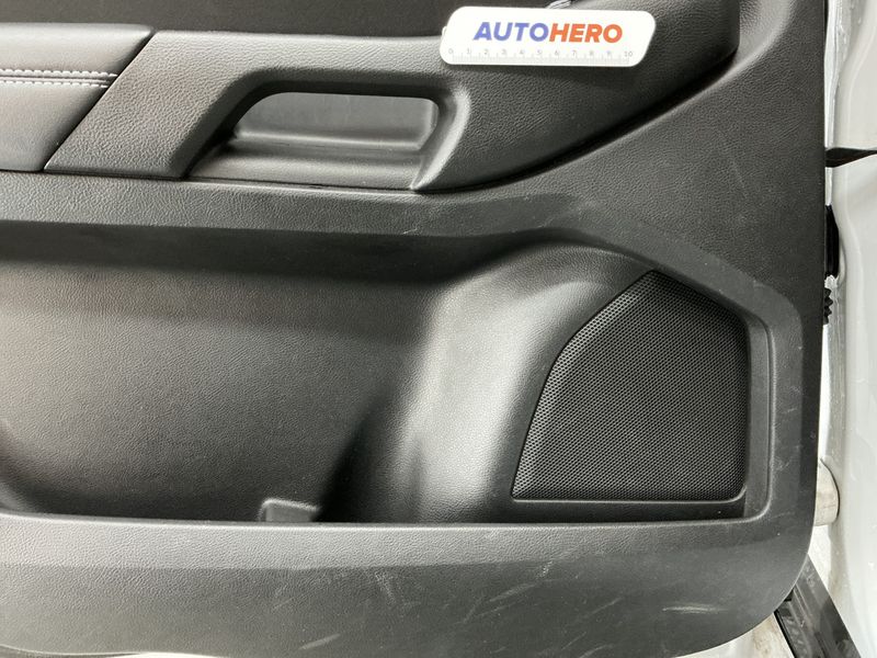 Ford S-Max 1.5 EcoBoost Titanium 2017 – снимка 33