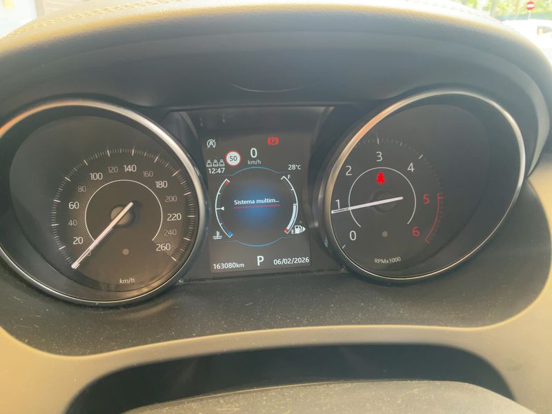 Jaguar E-Pace D240 R-Dynamic SE AWD 2018 – снимка 18