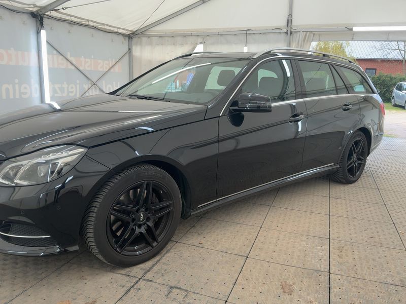 Mercedes-Benz E-Klasse E 250 CDI T 4Matic Avantgarde 2017 – снимка 2
