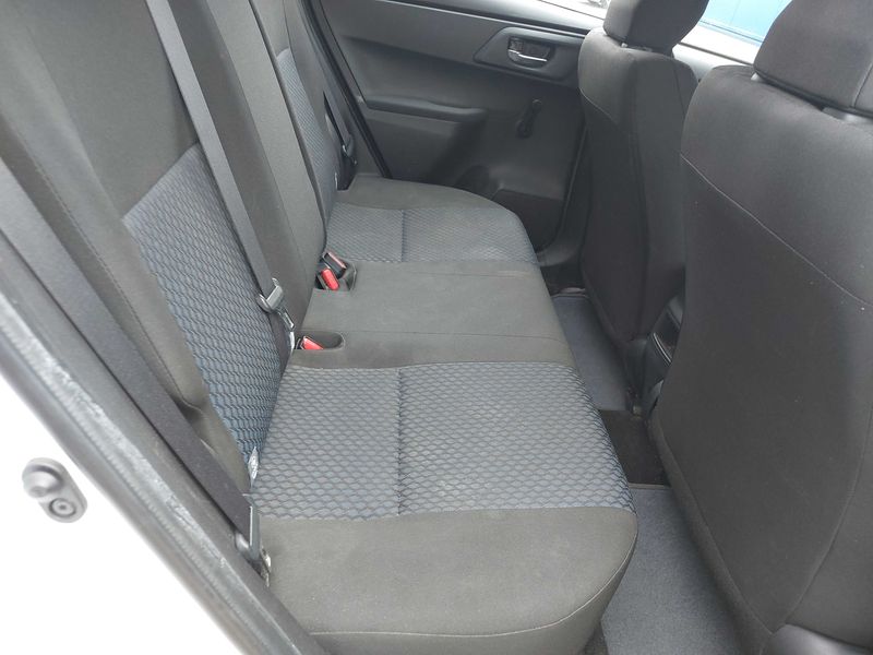 Toyota Auris 1.3 Cool 2015 – снимка 13