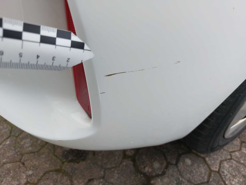 Toyota Auris 1.3 Cool 2015 – снимка 21