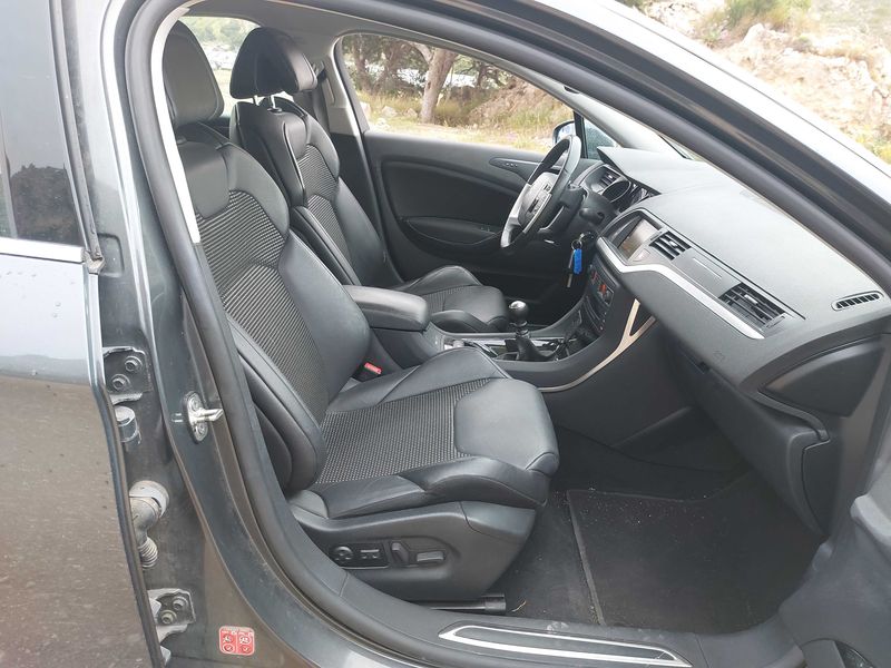 Citroen C5 2.0 Blue-HDi Exclusive 2015 – снимка 10