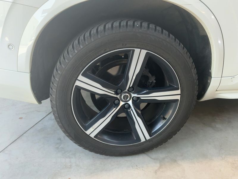 Volvo XC90 2.0 D5 R-Design AWD 2017 – снимка 9