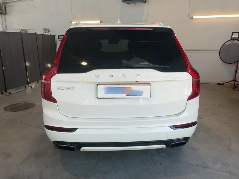 Volvo XC90 2.0 D5 R-Design AWD 2017 – снимка 7